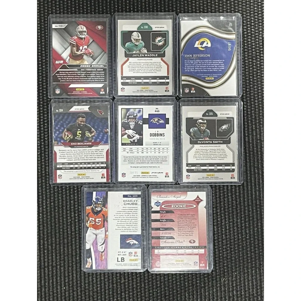 NFL Football Card Lot 8pc, 2 AUTOS, Numbered /10 /67 /75 Waddle DeVonta Smith RC